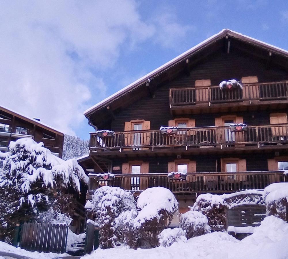 "Chalet Les Aravis" Chalet Et Appartements Le Grand-Bornand Exterior photo