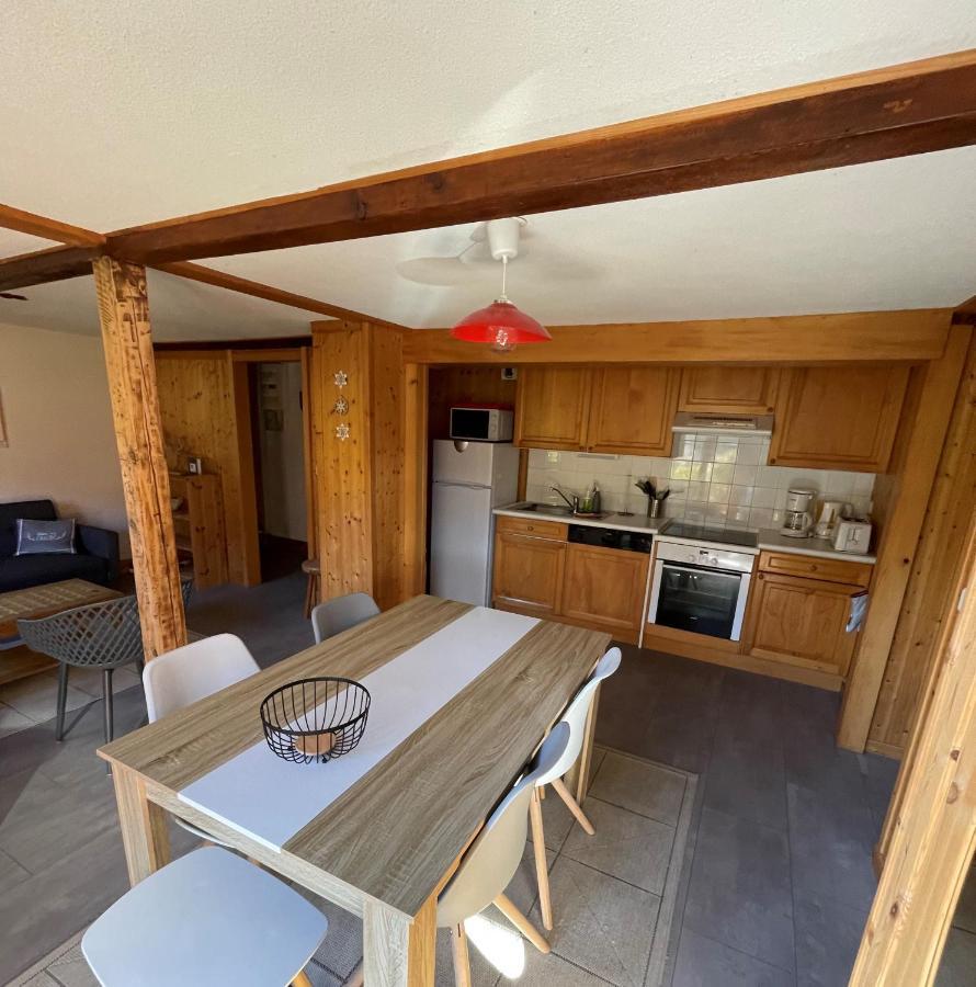 "Chalet Les Aravis" Chalet Et Appartements Le Grand-Bornand Exterior photo