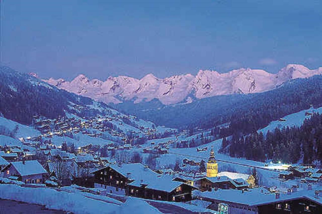 "Chalet Les Aravis" Chalet Et Appartements Le Grand-Bornand Exterior photo